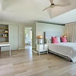 Villa Frangipani